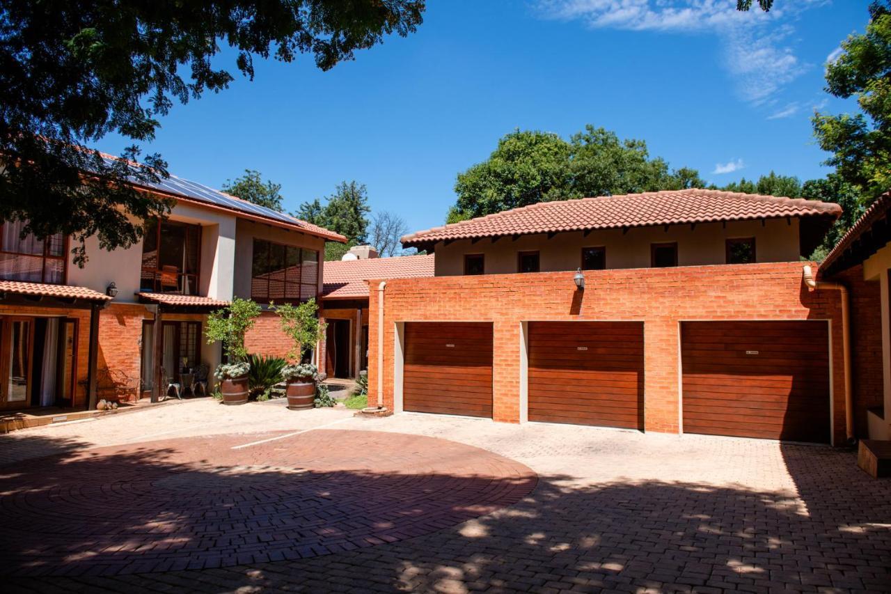 37 On Charles Otel Pretoria-Noord Dış mekan fotoğraf