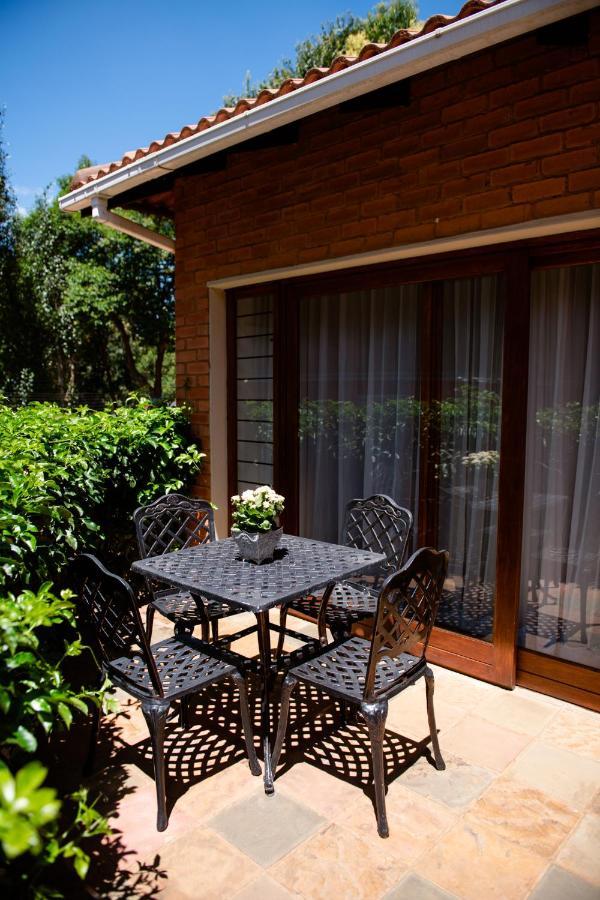 37 On Charles Otel Pretoria-Noord Dış mekan fotoğraf